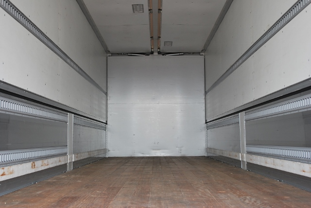 【270】三菱ふそうスーパーグレート　中低床　アルミウイング　ハイルーフ　総輪エアサス