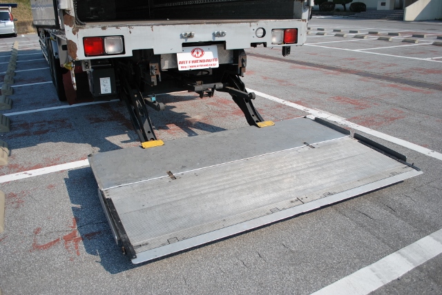 【84】H22　三菱ふそう　スーパーグレート　アルミウイング　ハイルーフ　リアエアサス　格納ゲート付