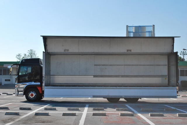 Ｈ１９　スーパーグレート　アルミウィング　ハイルーフ　中低床　リアエアサス