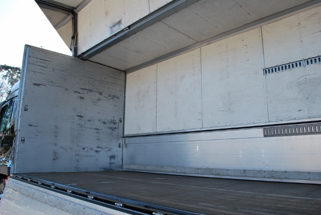 Ｈ１９　スーパーグレート　アルミウィング　ハイルーフ　中低床　リアエアサス