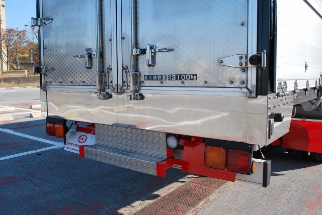 Ｈ１９　スーパーグレート　アルミウィング　ハイルーフ　中低床　リアエアサス