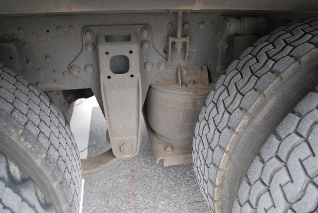 【124】三菱ふそうスーパーグレート　低床アルミウイング　ハイルーフ　総輪エアサス