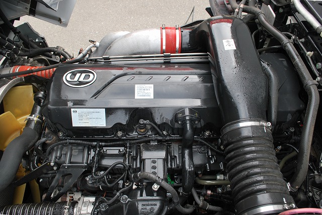 【275】UDトラックスクオン　低床　アルミウイング　格納ゲート　ハイルーフ　リヤエアサス