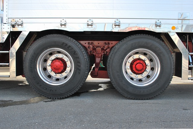 【277】UDトラックスクオン 中低床 冷凍ウイング リヤエアサス