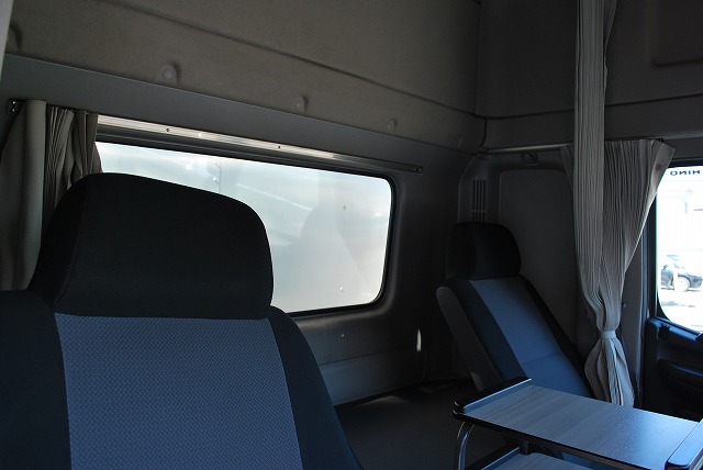 【280】日野レンジャープロ　セミワイド　アルミウイング　ハイルーフ　リヤエアサス