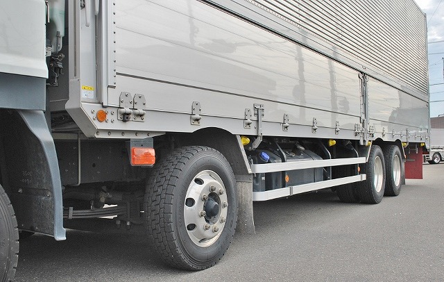 【278】いすゞ　ギガ　低床　アルミウイング　ハイルーフ　リヤエアサス