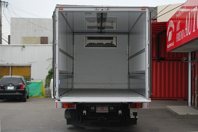 【279】日野レンジャー　ワイド　冷凍ウイング　格納ゲート付　リヤエアサス