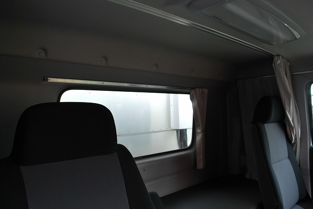 【279】日野レンジャー　ワイド　冷凍ウイング　格納ゲート付　リヤエアサス