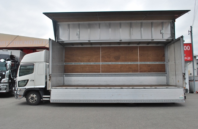 【281】日野レンジャープロ　ワイド　アルミウイング　6700ボデー　リヤエアサス