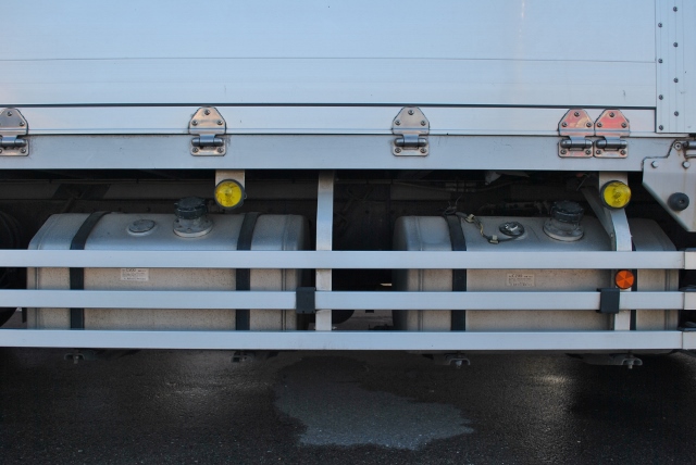 【276】三菱ふそう　スーパーグレート　低床　アルミウイング　リヤエアサス