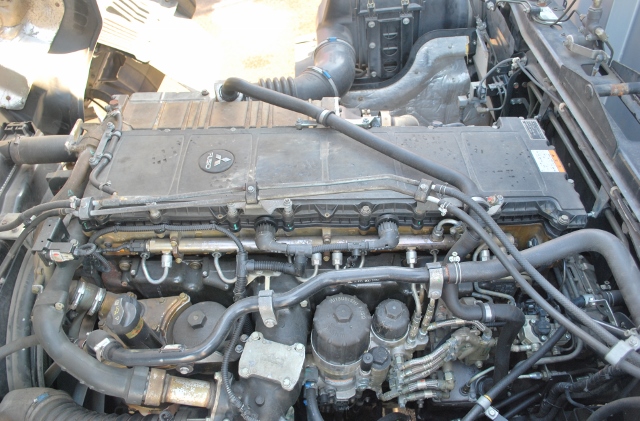 【276】三菱ふそう　スーパーグレート　低床　アルミウイング　リヤエアサス