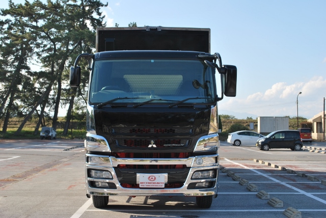 【171】三菱ふそうスーパーグレート　中低床　冷凍ウイング