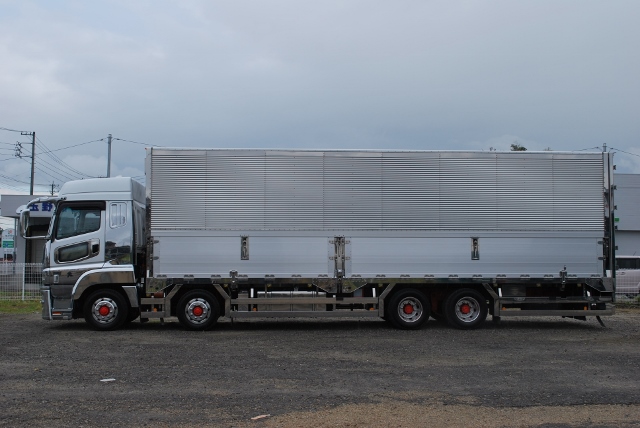 【172】三菱ふそうスーパーグレート　低床　冷凍ウイング　総輪エアサス