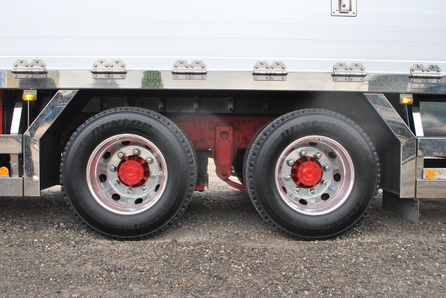 【172】三菱ふそうスーパーグレート　低床　冷凍ウイング　総輪エアサス