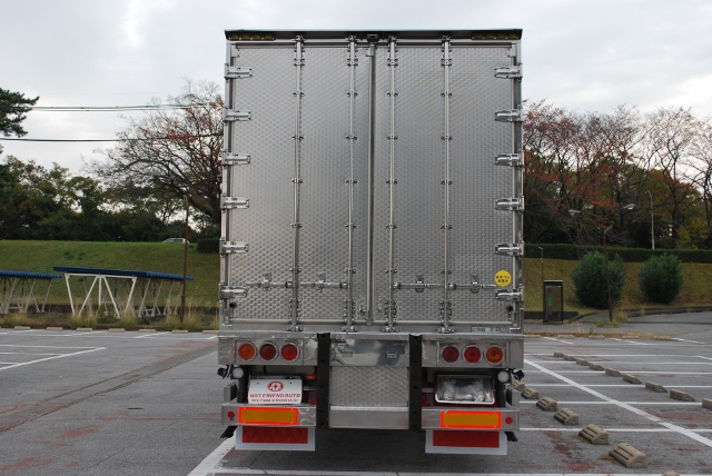 【173】三菱ふそうスーパーグレート　高床　冷凍バン　ハイルーフ