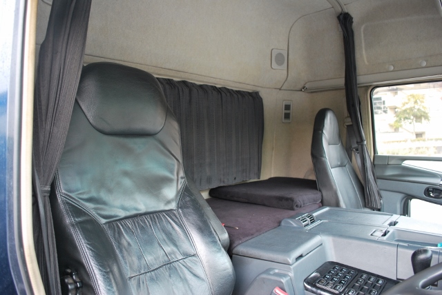 【173】三菱ふそうスーパーグレート　高床　冷凍バン　ハイルーフ