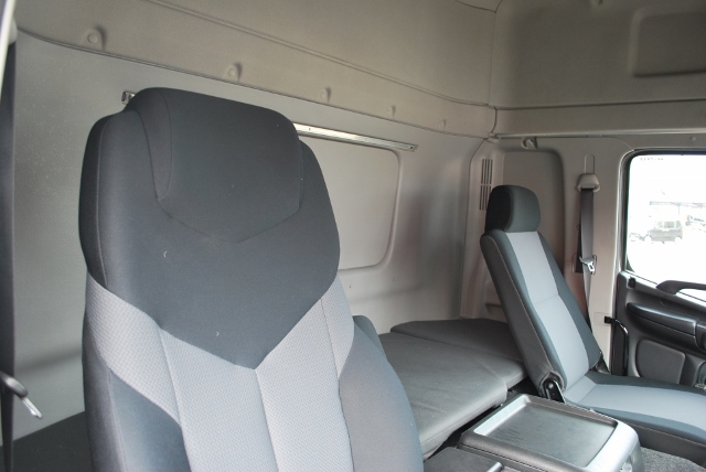 【303】日野プロフィア　低床　アルミウイング　ハイルーフ　リヤエアサス