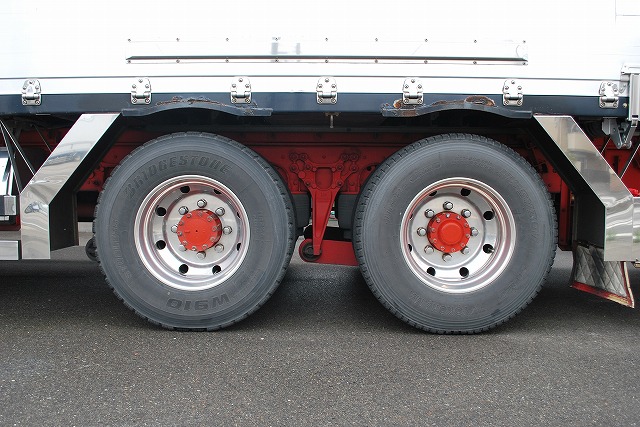 【314】ニッサンディーゼルクオン　中低床　アルミウイング　ハイルーフ　リヤエアサス