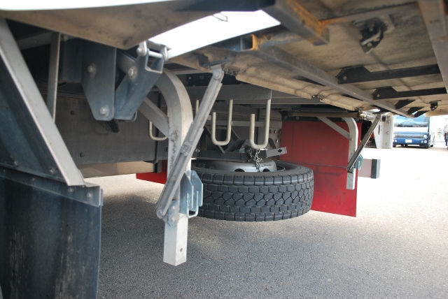 【307】三菱ふそうスーパーグレート　低床　パネルウイング　ハイルーフ　リヤエアサス