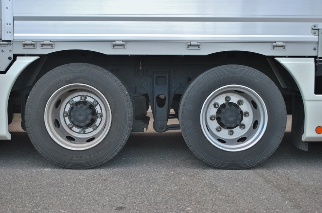 【307】三菱ふそうスーパーグレート　低床　パネルウイング　ハイルーフ　リヤエアサス