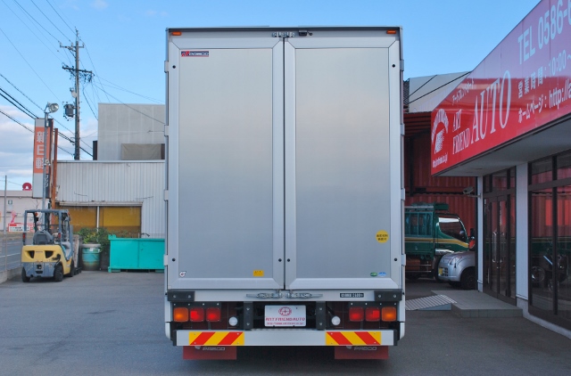 【307】三菱ふそうスーパーグレート　低床　パネルウイング　ハイルーフ　リヤエアサス