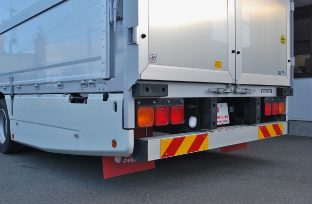 【307】三菱ふそうスーパーグレート　低床　パネルウイング　ハイルーフ　リヤエアサス