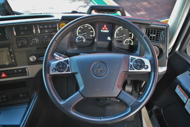 【307】三菱ふそうスーパーグレート　低床　パネルウイング　ハイルーフ　リヤエアサス