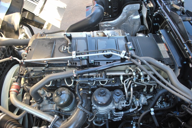 【307】三菱ふそうスーパーグレート　低床　パネルウイング　ハイルーフ　リヤエアサス