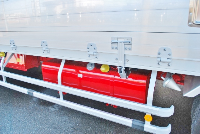 【181】いすゞフォワード　ワイド　アルミウイング　6200ボデー　フルゲート