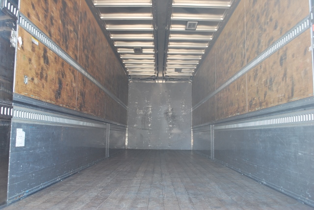 【186】UDトラックス　クオン　低床　アルミウイング　　ハイルーフ　リアエアサス