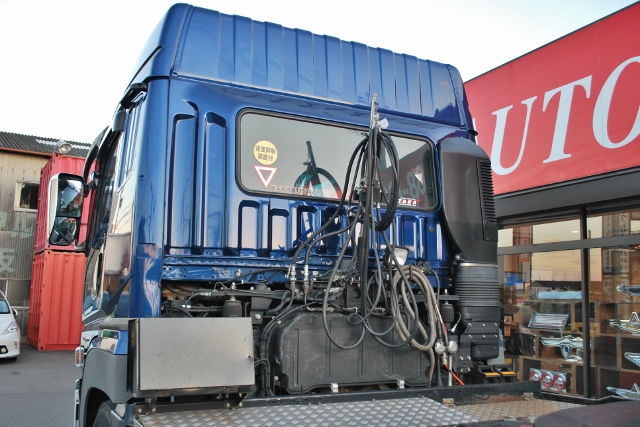 【328】三菱ふそうスーパーグレート　トレーラーヘッド　ハイルーフ