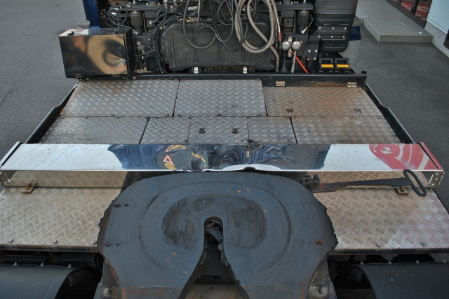 【328】三菱ふそうスーパーグレート　トレーラーヘッド　ハイルーフ