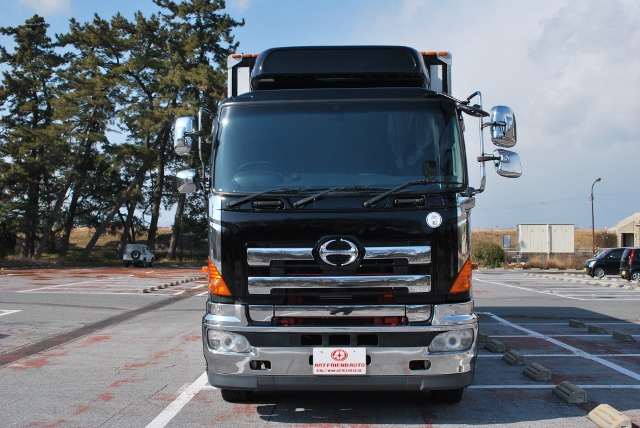 【193】日野グランドプロフィア　中低床　冷凍ウイング　リヤエアサス