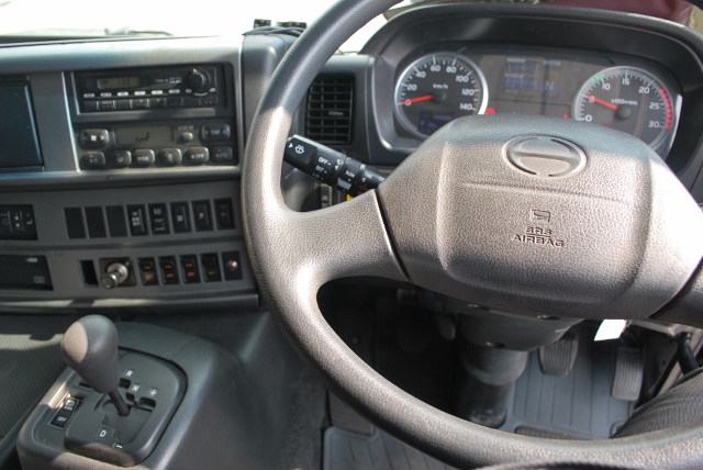 【193】日野グランドプロフィア　中低床　冷凍ウイング　リヤエアサス