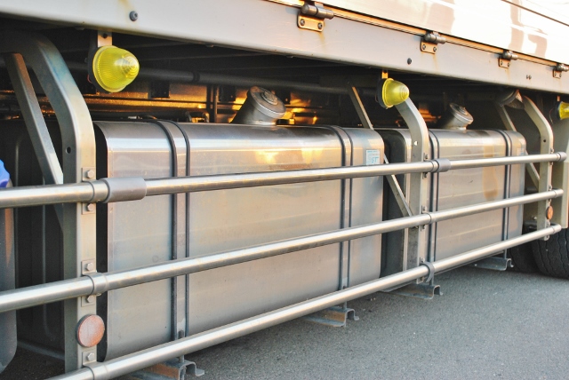 【333】日野プロフィア　低床　冷凍ウイング　ハイルーフ　総輪エアサス