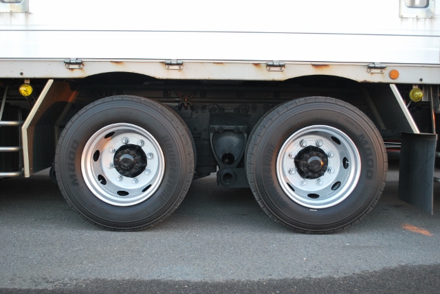 【333】日野プロフィア　低床　冷凍ウイング　ハイルーフ　総輪エアサス