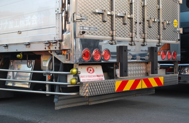 【333】日野プロフィア　低床　冷凍ウイング　ハイルーフ　総輪エアサス