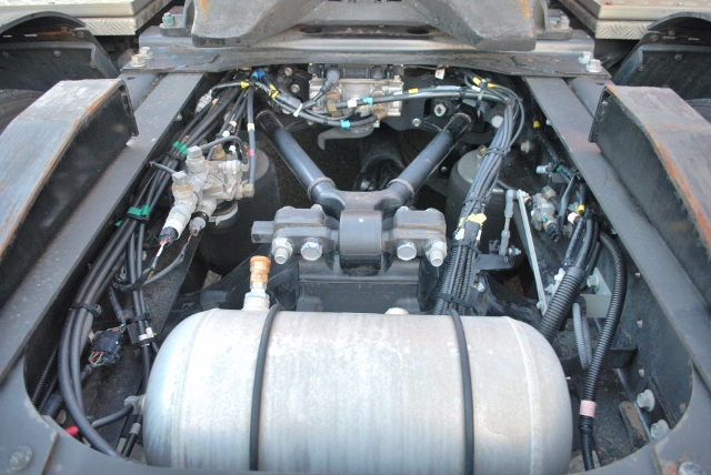 【337】日野プロフィア　トレーラーヘッド　ハイルーフ　一括緩和