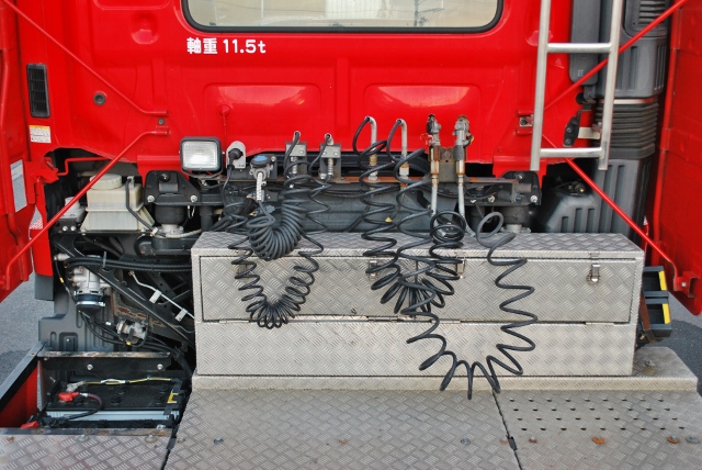 【337】日野プロフィア　トレーラーヘッド　ハイルーフ　一括緩和