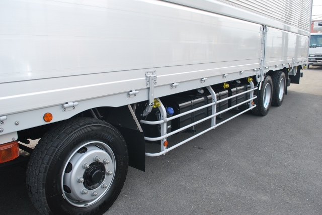 【201】日野　新型プロフィア　低床　アルミウイング　ハイルーフ