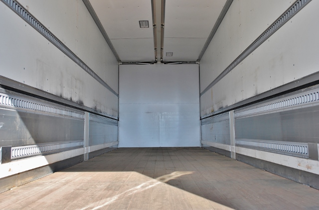 【375】三菱ふそうスーパーグレート　中低床　アルミウイング　ハイルーフ　総輪エアサス　