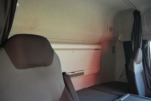 【209】三菱ふそう　スーパーグレート　低床　アルミウイング　ハイルーフ