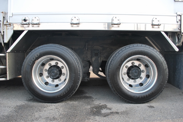 【208】三菱ふそう　スーパーグレート　低床　冷凍ウイング　リヤエアサス