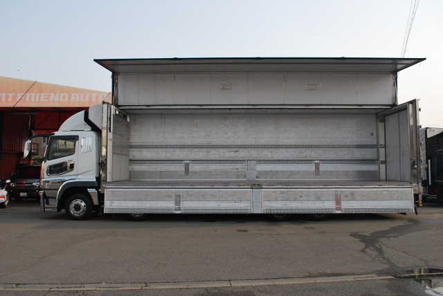 【208】三菱ふそう　スーパーグレート　低床　冷凍ウイング　リヤエアサス