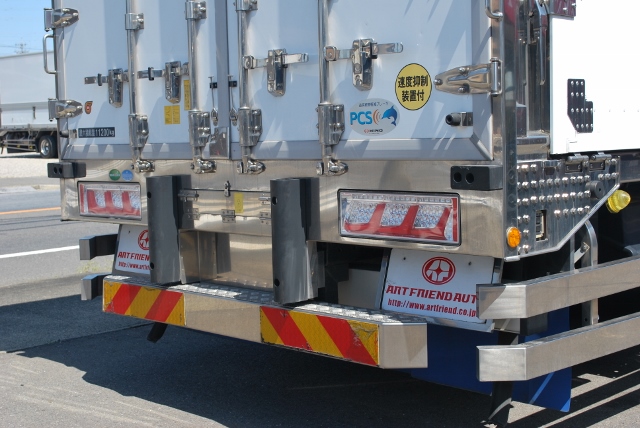 【210】日野　プロフィア　低床　冷凍ウイング　ハイルーフ　総輪エアサス