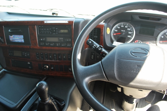 【210】日野　プロフィア　低床　冷凍ウイング　ハイルーフ　総輪エアサス