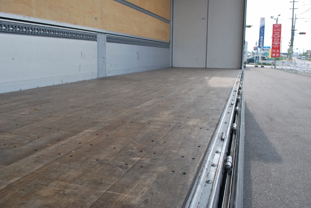 【395】日野プロフィア　低床　アルミウイング　ハイルーフ　リアエアサス