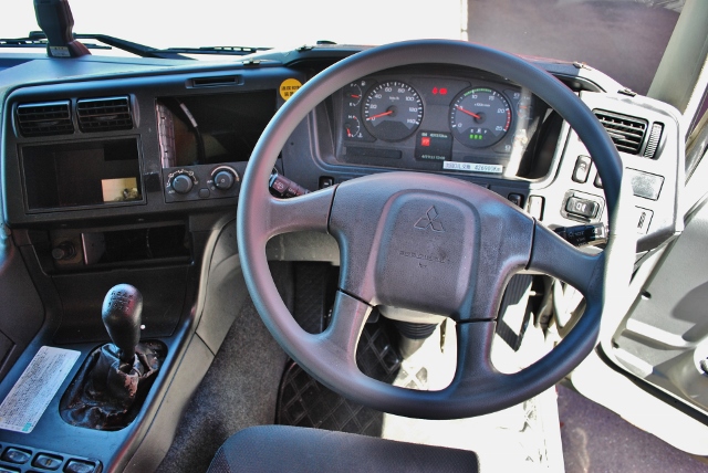 【396】三菱ふそうスーパーグレート　低床　アルミウイング　ハイルーフ　リアエアサス