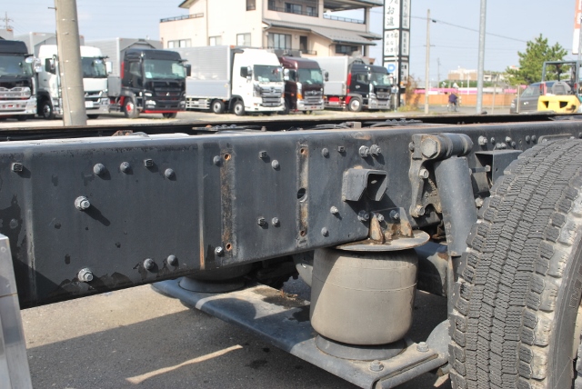 【175】三菱ふそうスーパーグレート 低床 シャーシ ハイルーフ リヤエアサス