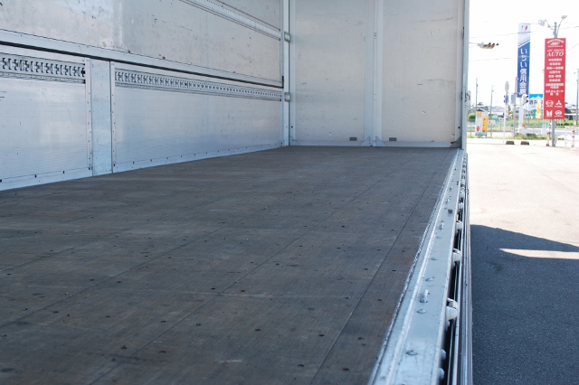 【396】三菱ふそうスーパーグレート　低床　アルミウイング　ハイルーフ　リアエアサス